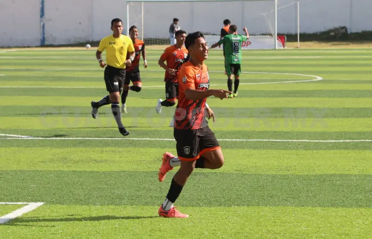 Lenin Pérez, entre los goleadores del grupo 3