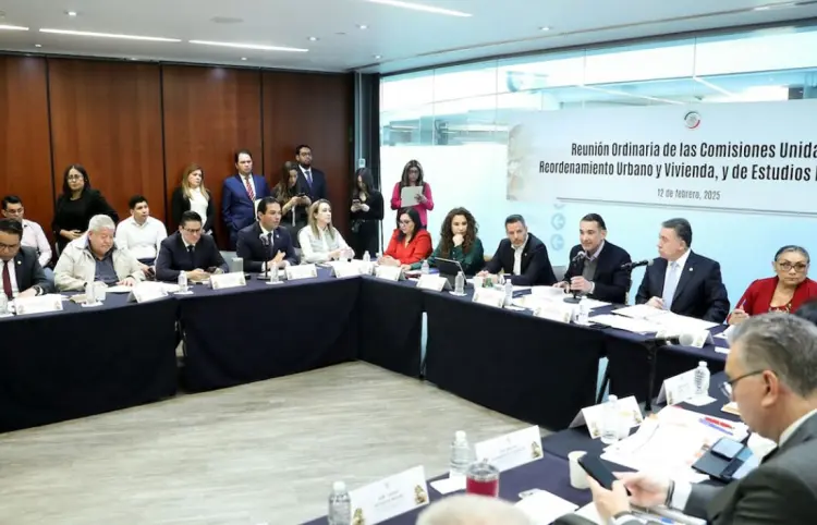 Aprueban comisiones reforma a la Ley del Infonavit