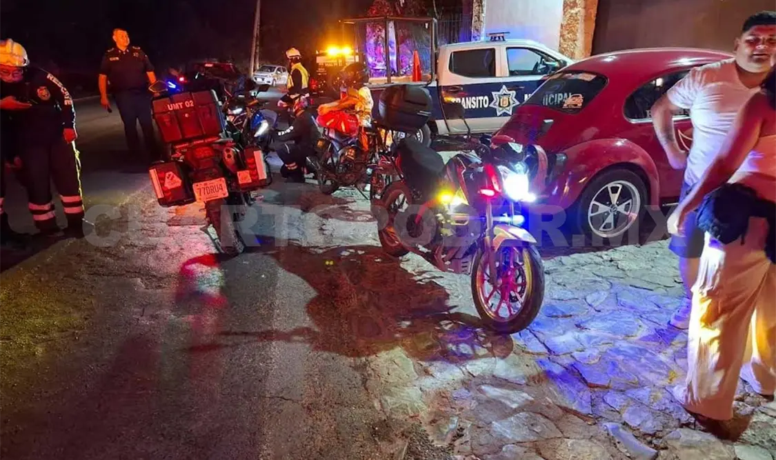 Embarazada cae de moto en movimiento