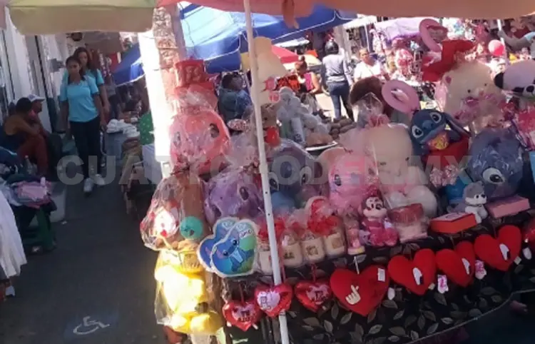 Cierran calles por Día del Amor y la Amistad