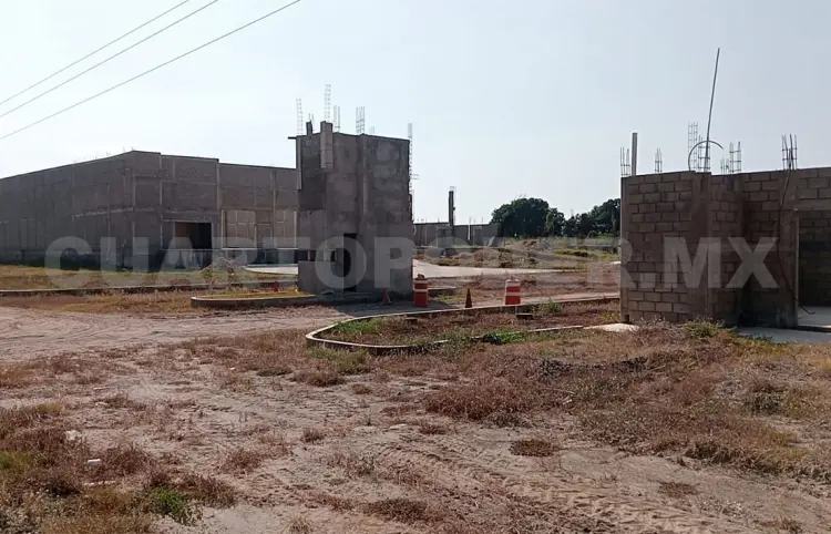 Avanza construcción de la Central de Abastos