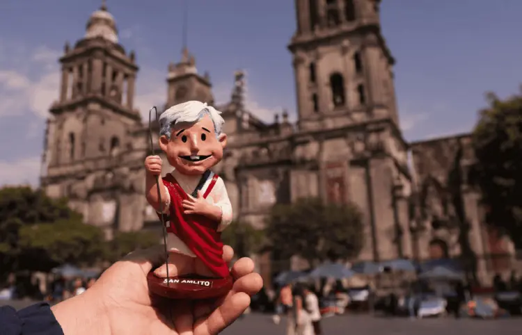 Lanzan a San Amlito, el santo del pueblo