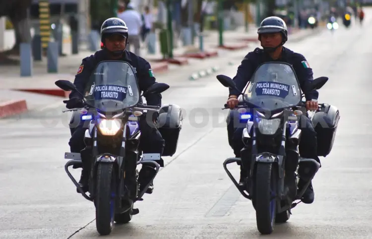 Buscan tener la mejor Policía de Tránsito