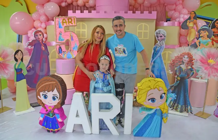 Celebración mágica para Ari