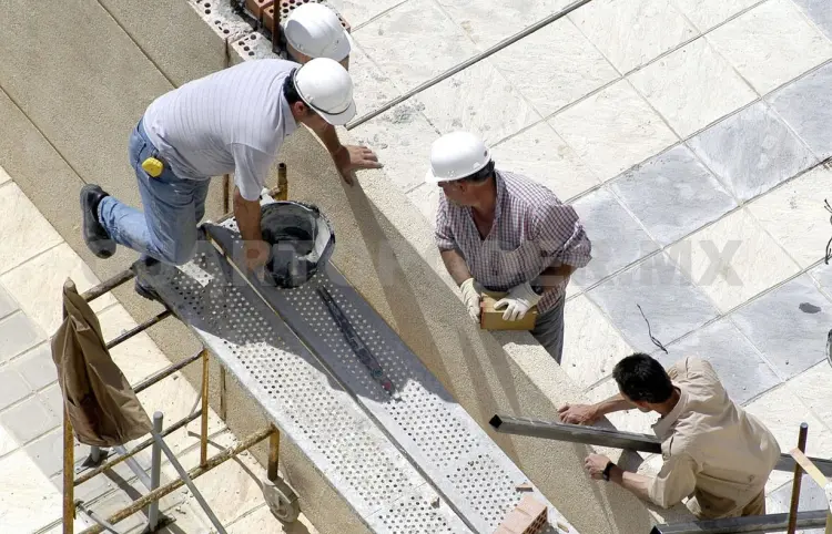 R-TEC, figura clave en el desarrollo de obras