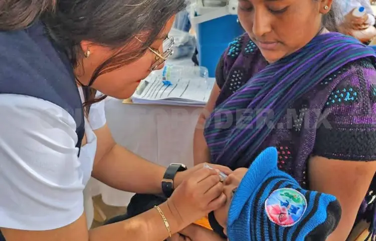 Instalan feria de atención médica en Pantelhó