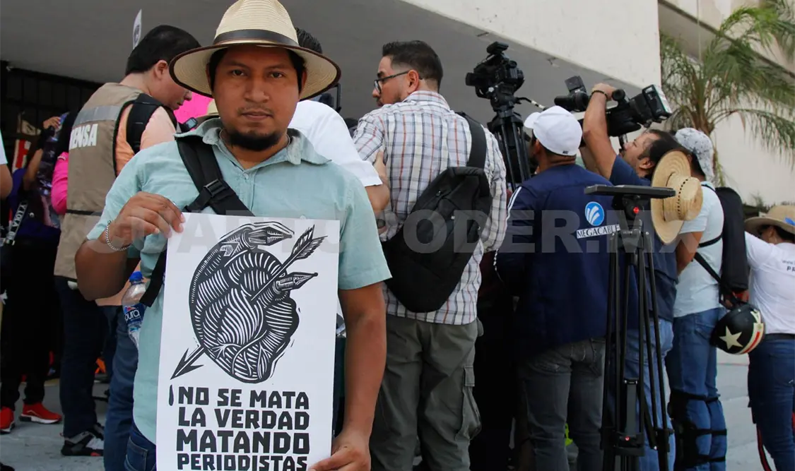 Ordenan pena de tres meses por amenaza a periodista