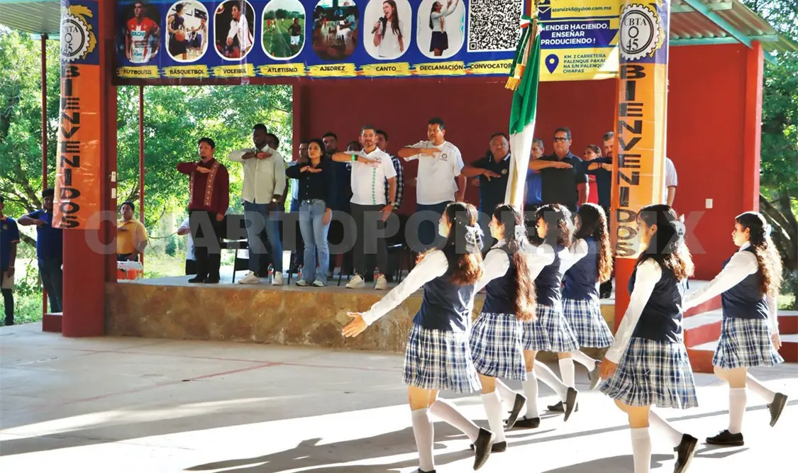 Atestiguan arranque de encuentros deportivos