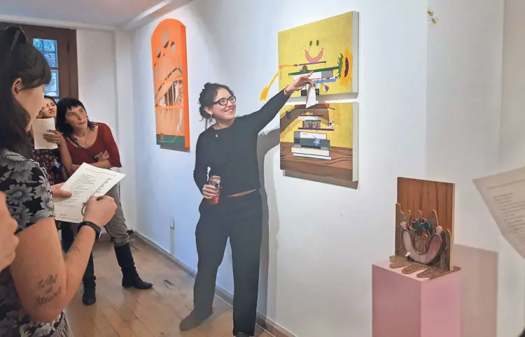 Andrea Villalón "se deja espiar"