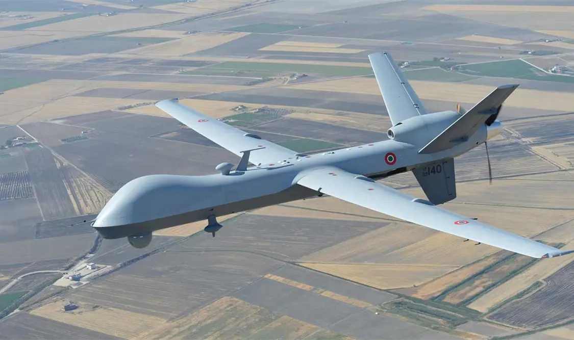 Exponen supuestos vuelos de drones espías