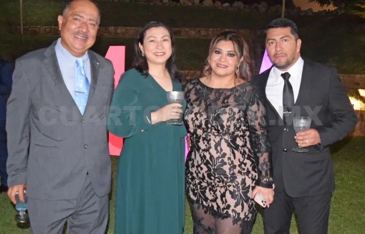 Valeria y Marco se unen en amor
