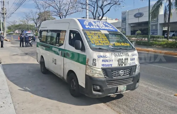 Atropella colectivero a motorista en bulevar