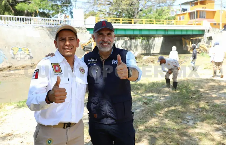 Supervisa Torres limpieza y desazolve del Sabinal