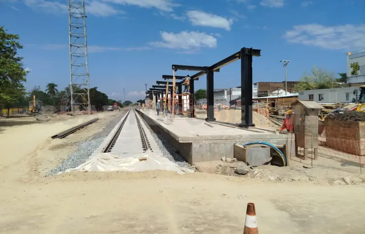 Paciencia pide constructora del Transístmico en Tonalá