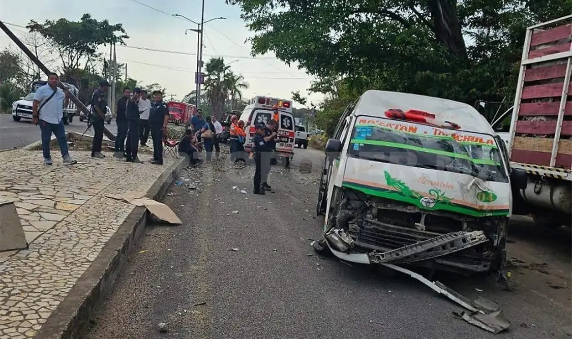 Colectivazo salda con seis lesionados