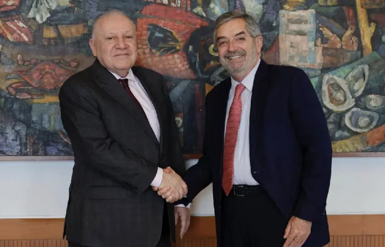 Acuerdan cooperación contra tráfico de armas
