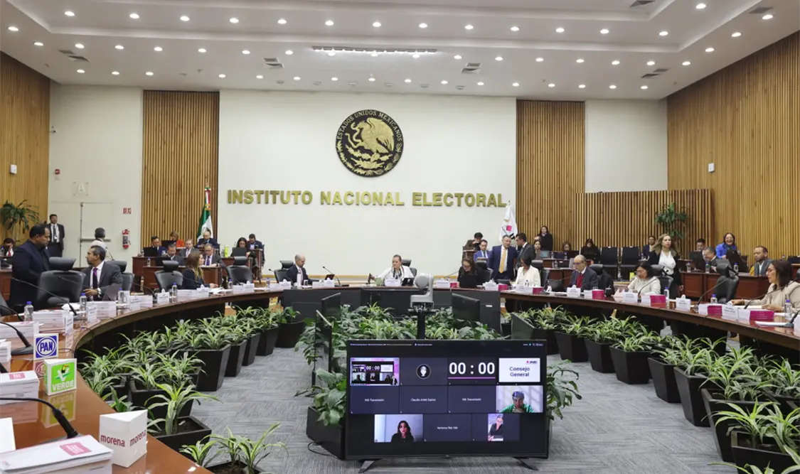 INE aprueba lista definitiva de candidaturas