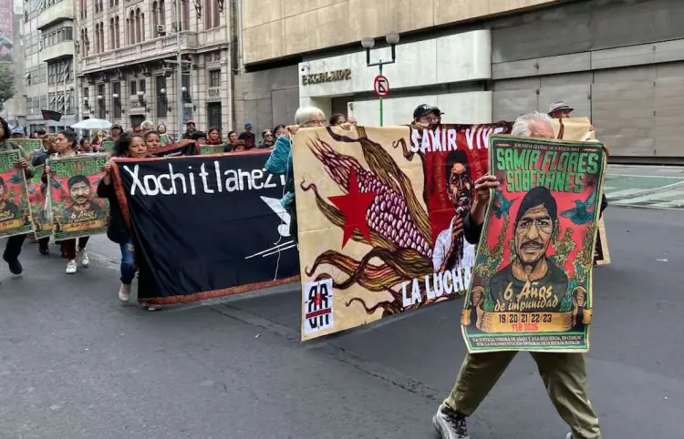 Protestan por asesinato de activista Samir Flores