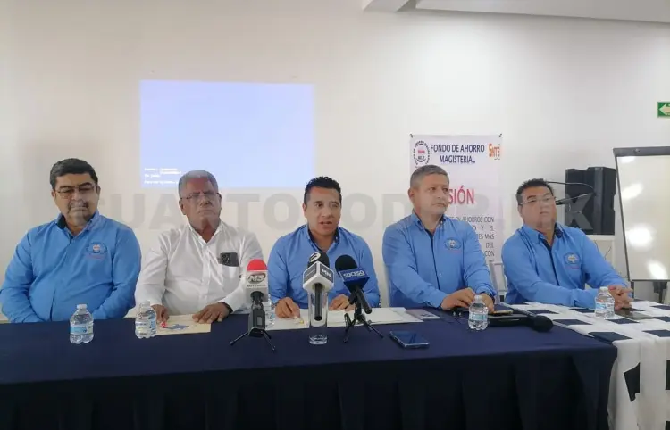Lanzan programa de préstamos y ahorro para jubilados