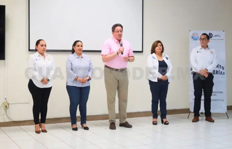 Empresas requieren de profesionales capacitados