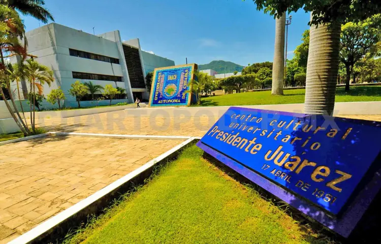 Falta de universidades, un reto por vencer en el estado