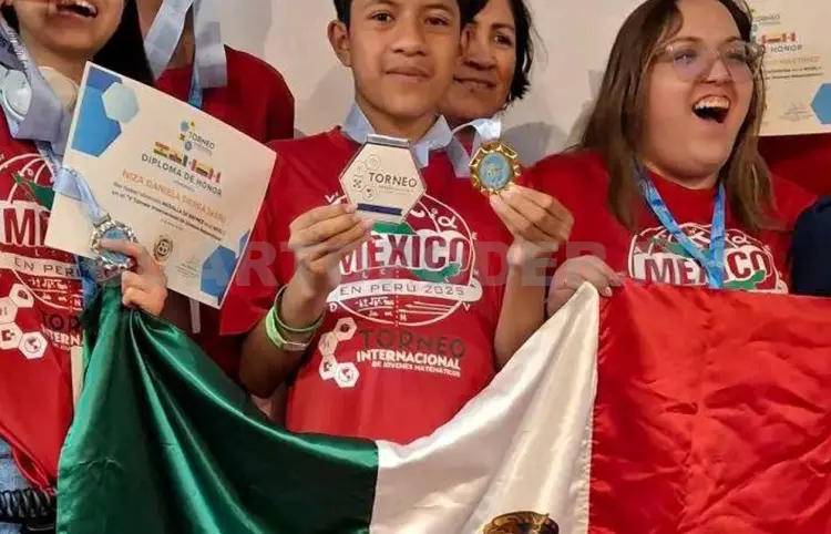 Comiteco gana medalla de plata en Lima, Perú