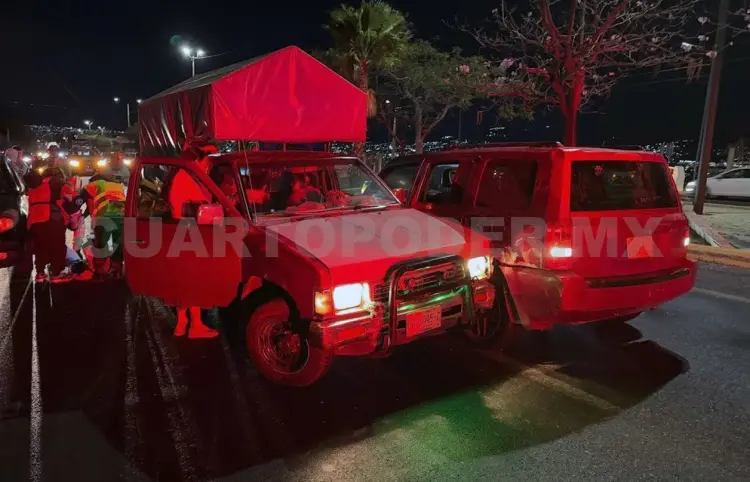 Aparatosa colisión salda con 7 heridos