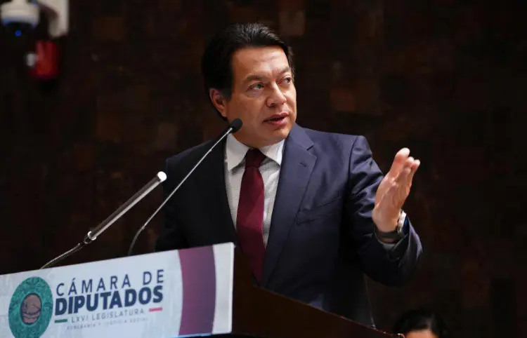 Van por desaparición de la Usicamm de AMLO