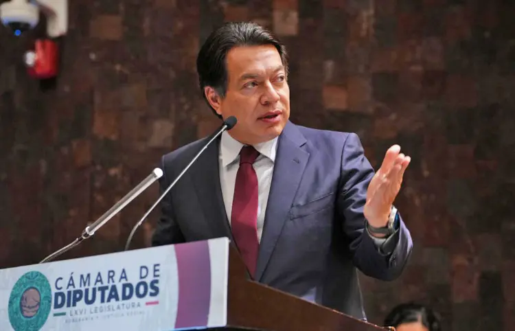 Van por desaparición de la Usicamm de AMLO