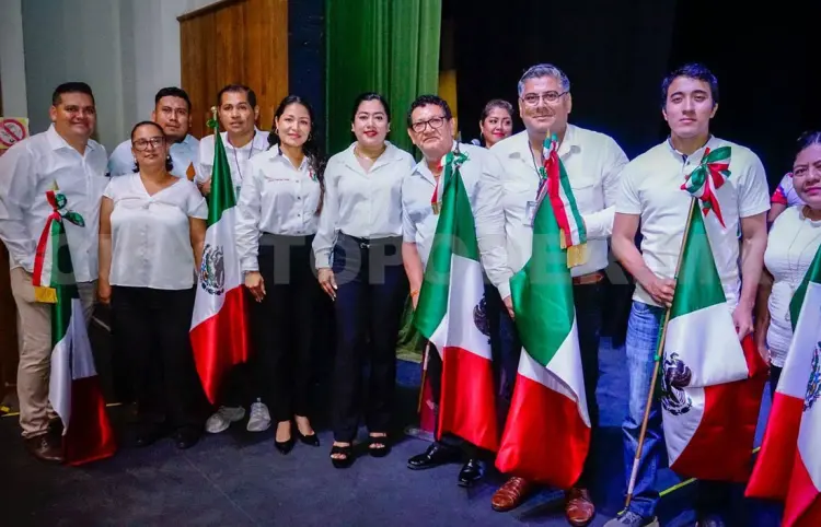 Abanderan militares 70 escuelas
