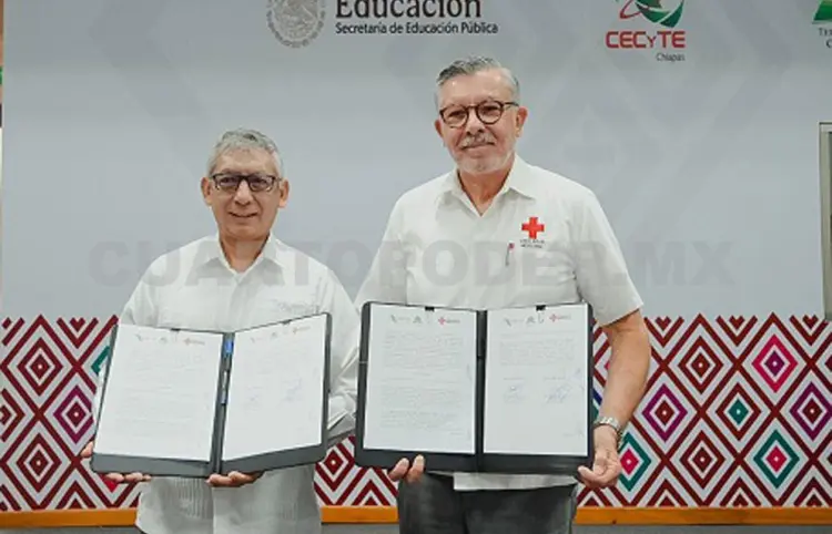 Cecytech y CRM firman convenio de colaboración