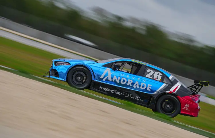 Falla de motor frustra al Alessandro´s Racing