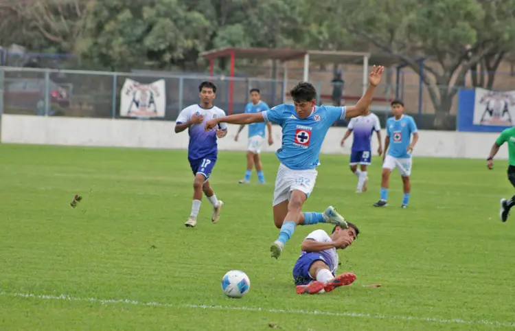 Cruz Azul Lagunas goleó a UDS FC: 5-0