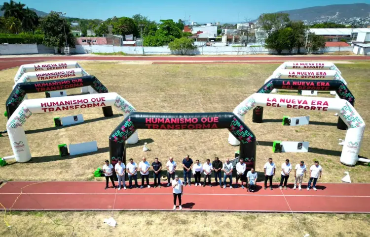 Entrega material para activación deportiva