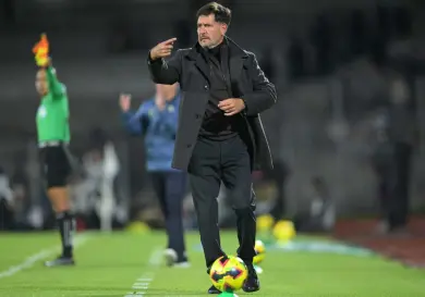 Pumas confirma  salida del técnico Gustavo Lema