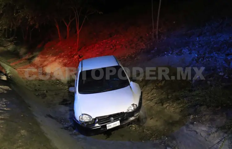 Por falla mecánica acaba en dren pluvial