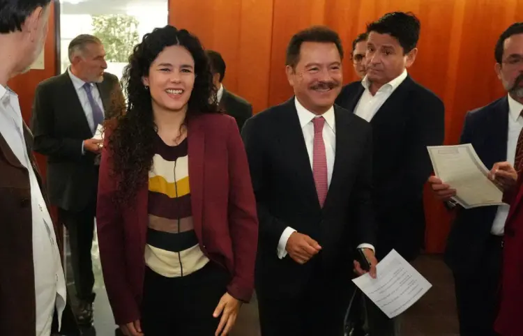 Defienden su derecho constitucional a ser gobernadores