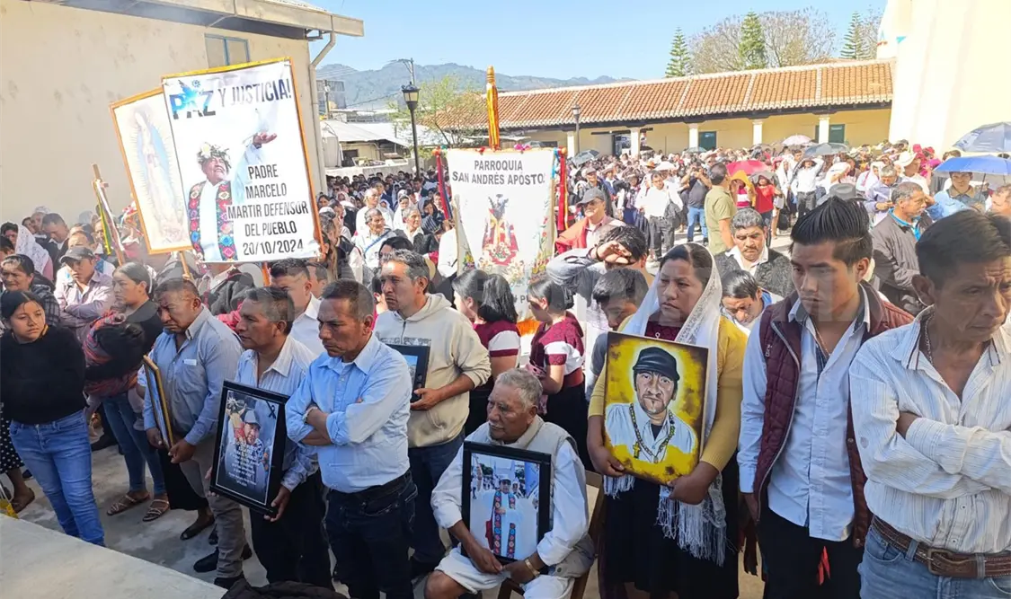 Inauguran capilla en honor al padre Marcelo
