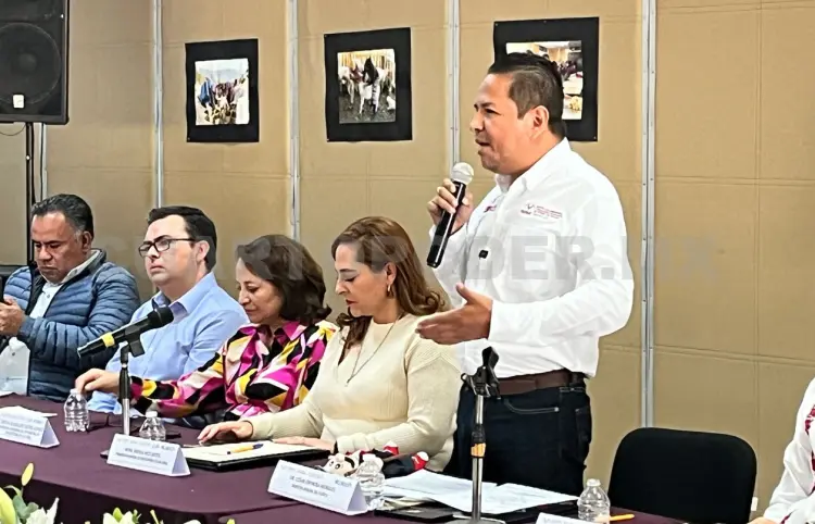 Firma Icatech convenios con autoridades de los Altos