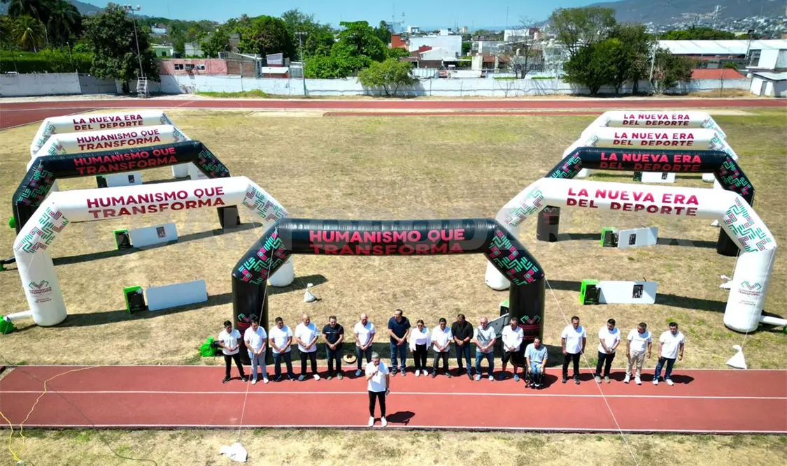 Entrega material para activación deportiva