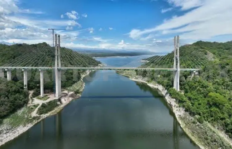 Se comprometen a terminar puente Rizo de Oro