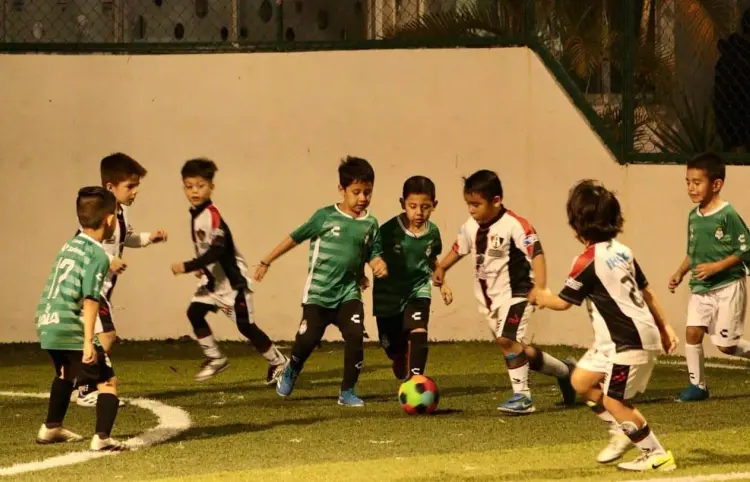 Academia Atlas Tuxtla avanza a la gran final