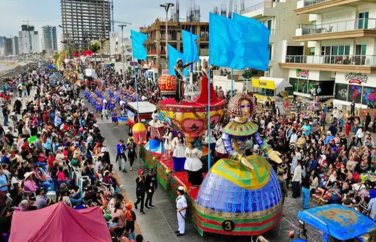 Por carnaval, Mazatlán registra alta afluencia