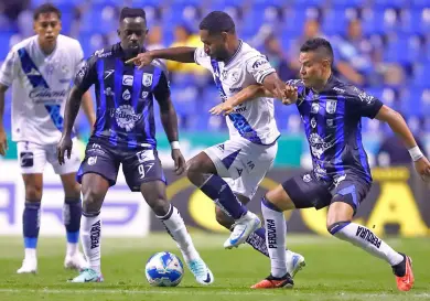 Duelo de equipos en crisis