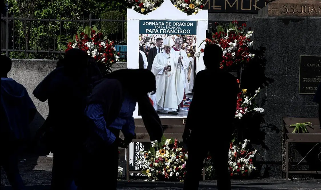 Rezan en la Basílica de Guadalupe por el Papa