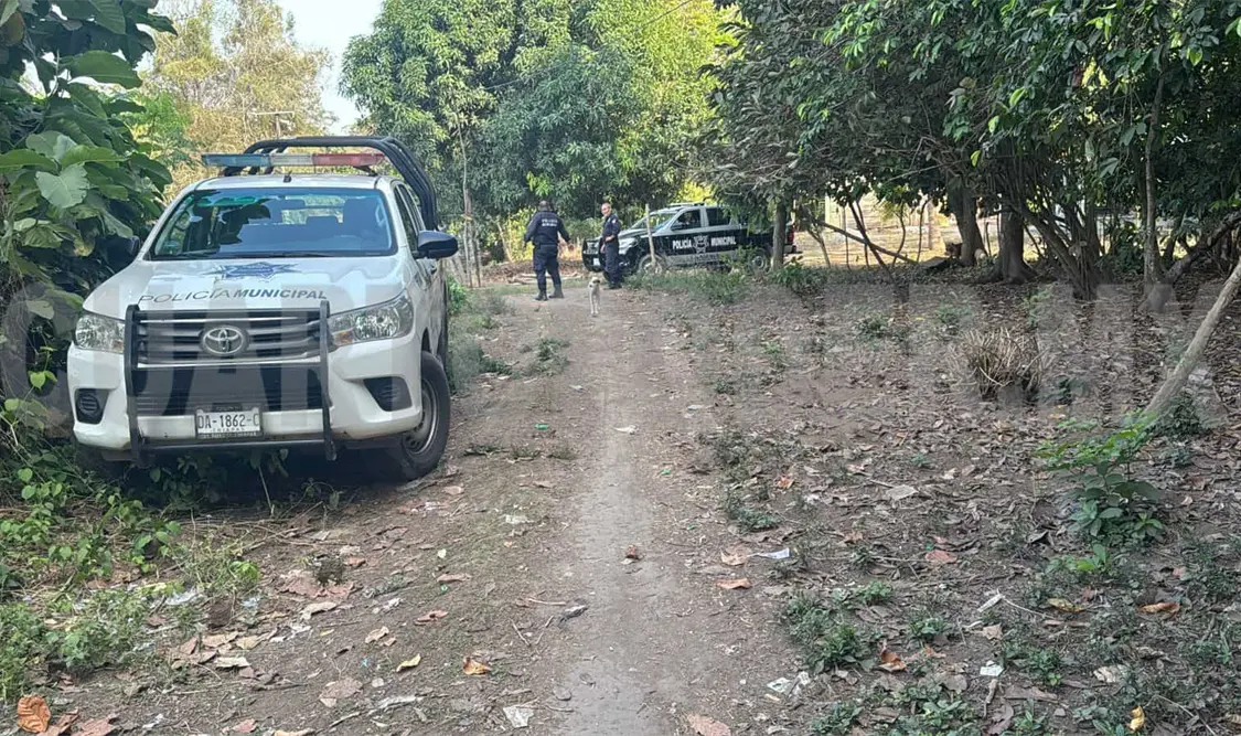 A balazos asesinan a una mujer en un callejón