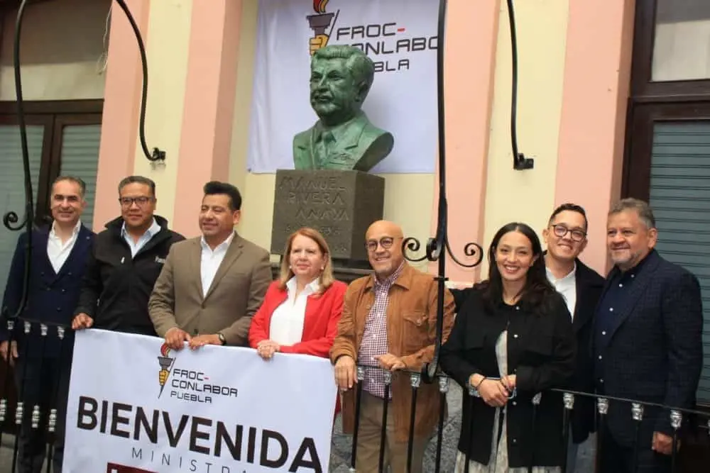 La ministra se reunió con sindicalistas en noviembre de 2024 y compartió fotografías con ellos, agradeciendo su respaldo y apoyo. Cortesía