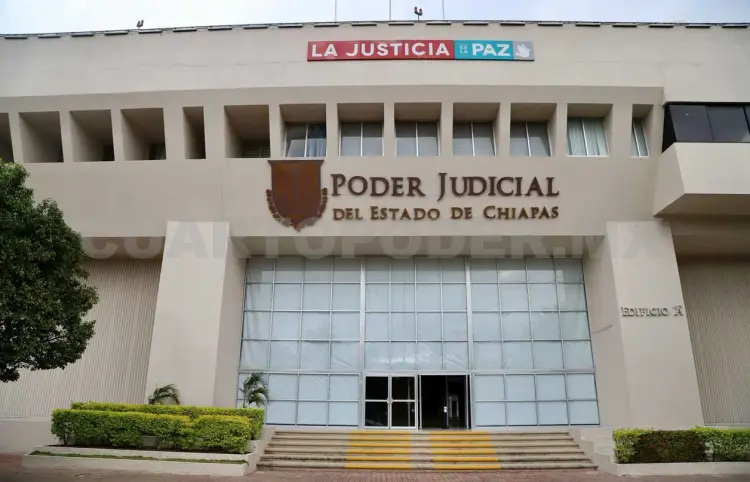 Sentencia condenatoria por pederastia agravada