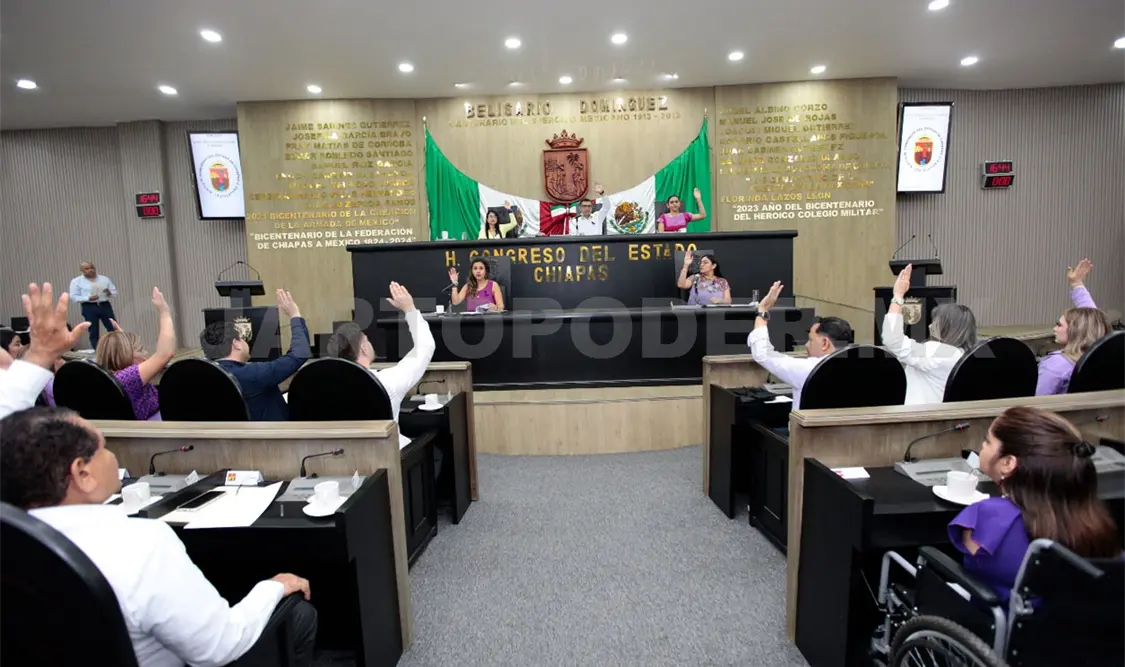 Legisladores buscan eliminar el nepotismo y la reelección