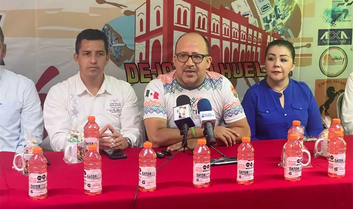 La Secundaria del Estado presentó de manera oficial la séptima edición de la Carrera Regreso a Casa. Alan Pola/CP